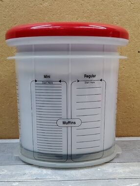Crate & Barrel KitchenArt Batter Pro Dispenser 255-109